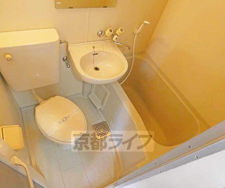 バス・シャワールーム　バスです。