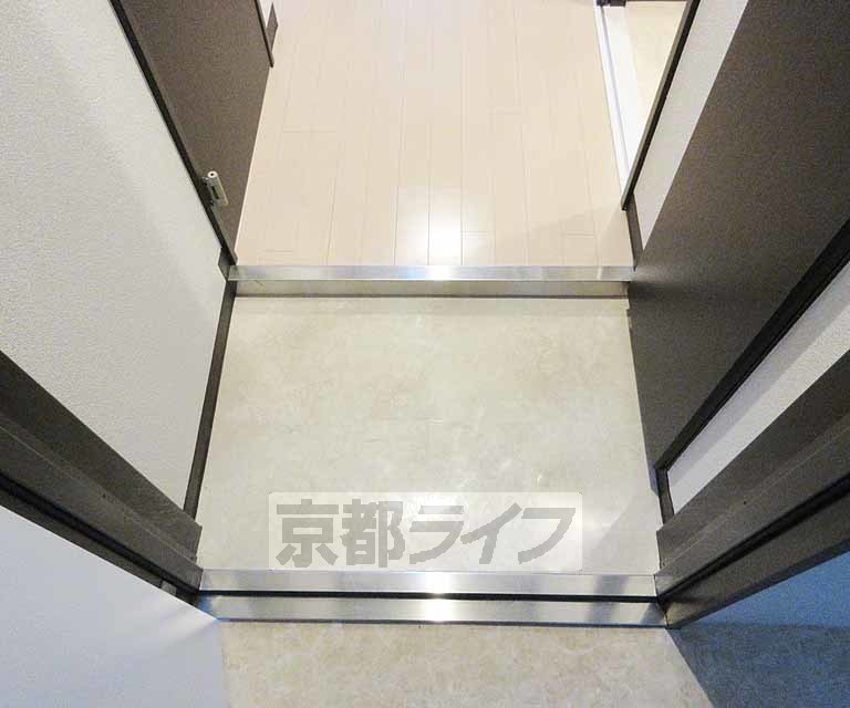 玄関　段差が少ない！