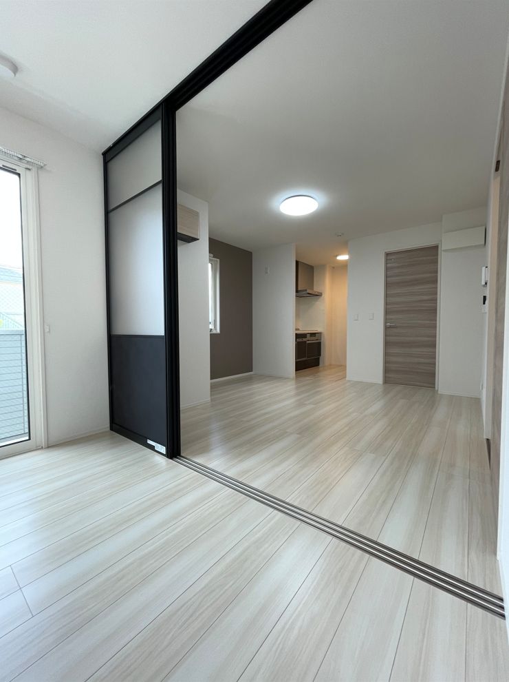 居室・リビング　カラー異なる場合があります