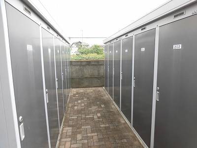 エントランス　トランクルーム