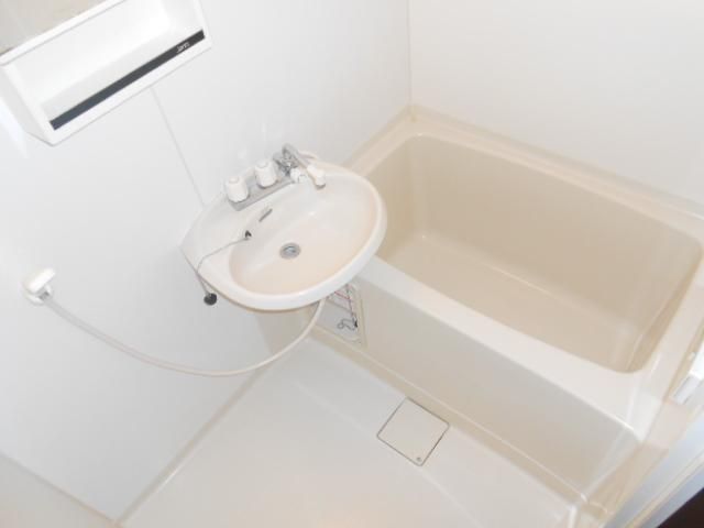 バス・シャワールーム　★バスルーム★