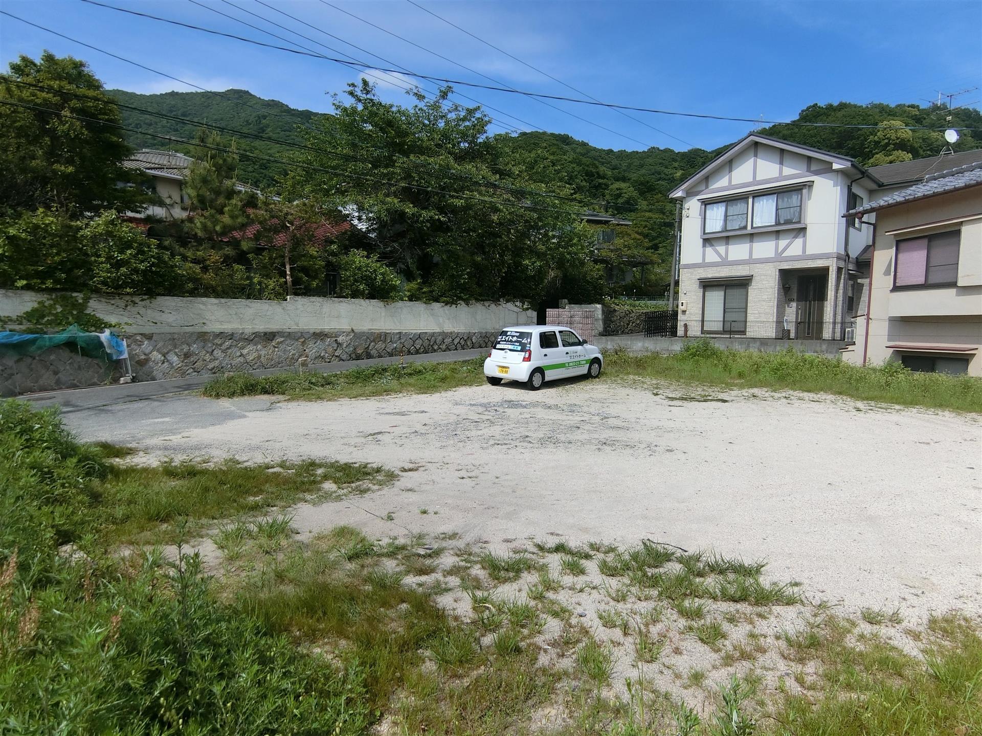 駐車場　広々として停めやすい駐車場♪
