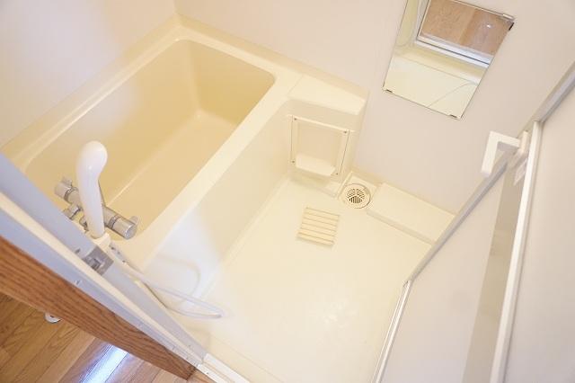 バス・シャワールーム　浴室