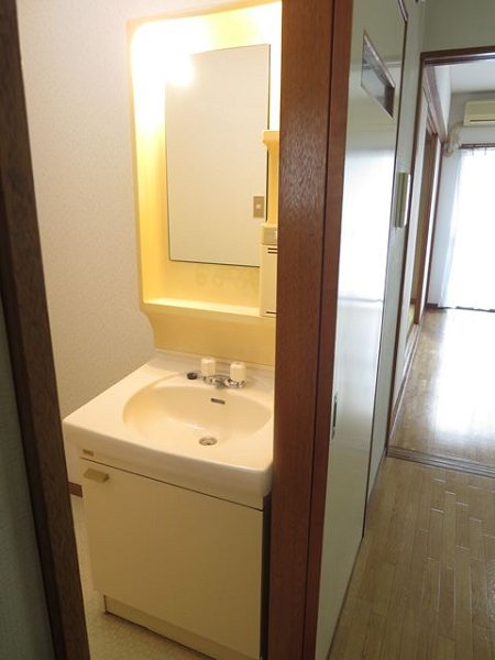 洗面設備　独立洗面台