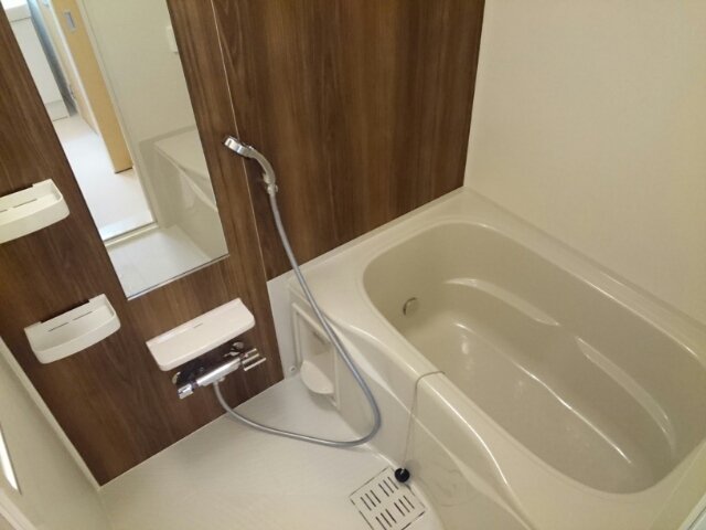 バス・シャワールーム　お風呂です