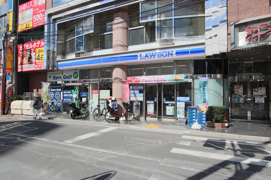 コンビニ　ローソン川越駅東口店（コンビニ）まで326m