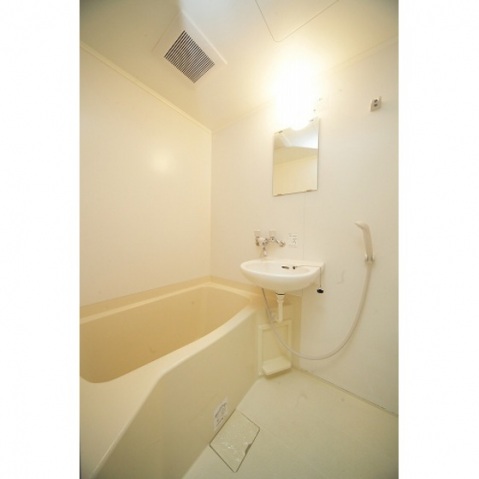 バス・シャワールーム　浴室