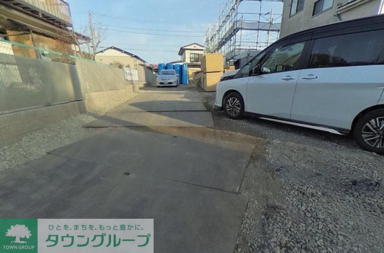 エントランス　駐車場