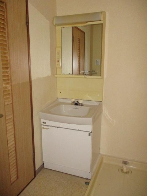 洗面設備　身支度に欠かせない洗面台☆