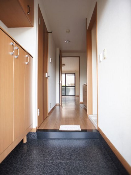 玄関　シューズボックスがあります。