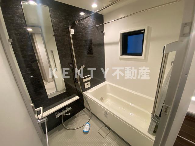 バス・シャワールーム　日々の疲れを癒すお風呂付です