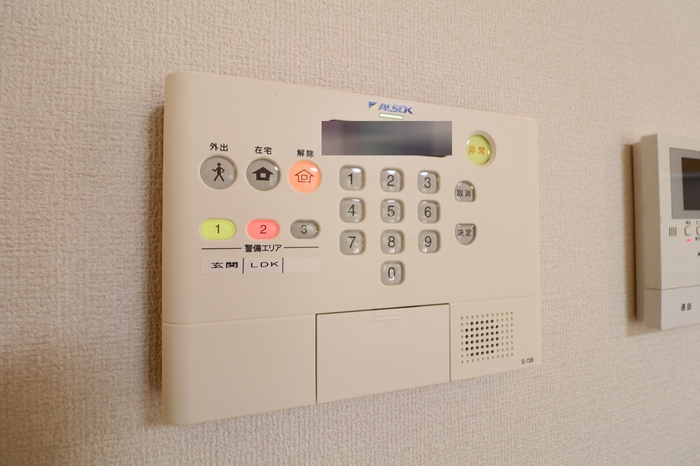セキュリティ　ALSOKホームセキュリティ搭載