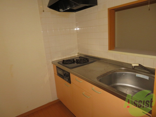 キッチン　システムキッチンがあります。いいですね＾＾