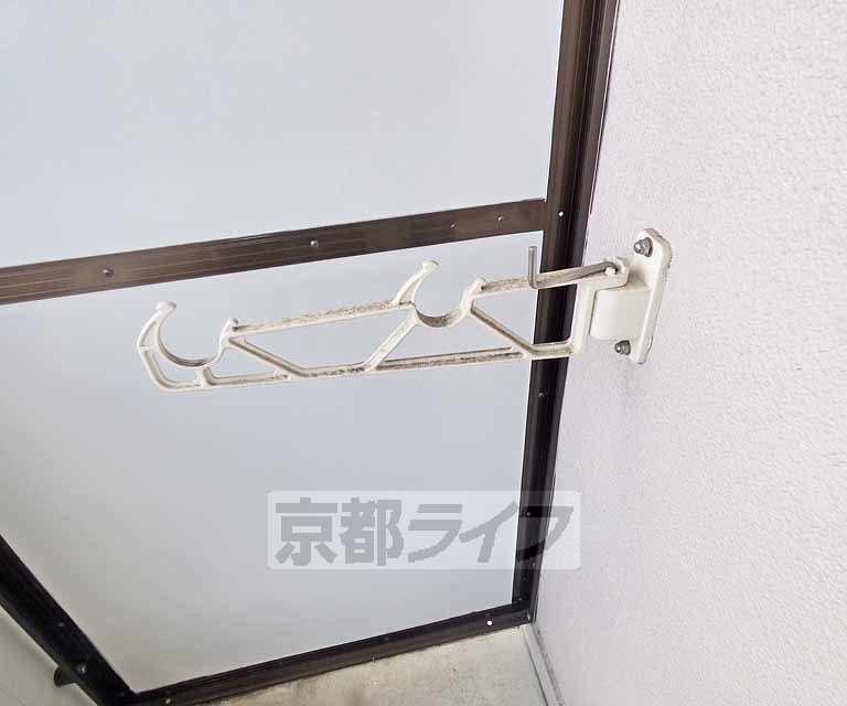 その他部屋・スペース　物干し竿受けです。