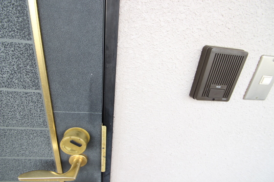 セキュリティ　※別号室の写真になります。