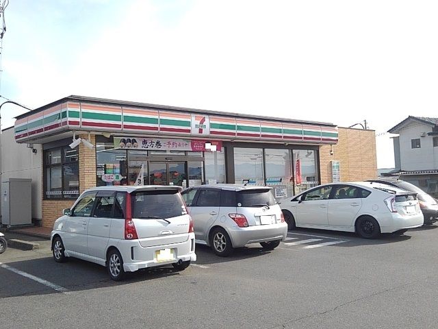 コンビニ　セブンイレブン箕郷上芝店（コンビニ）まで1700m