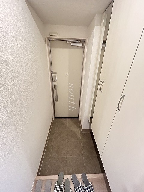 玄関　シューズＢＯＸ付きの玄関