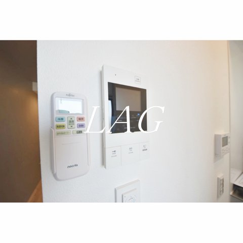 セキュリティ　モニター付きインターホンです。