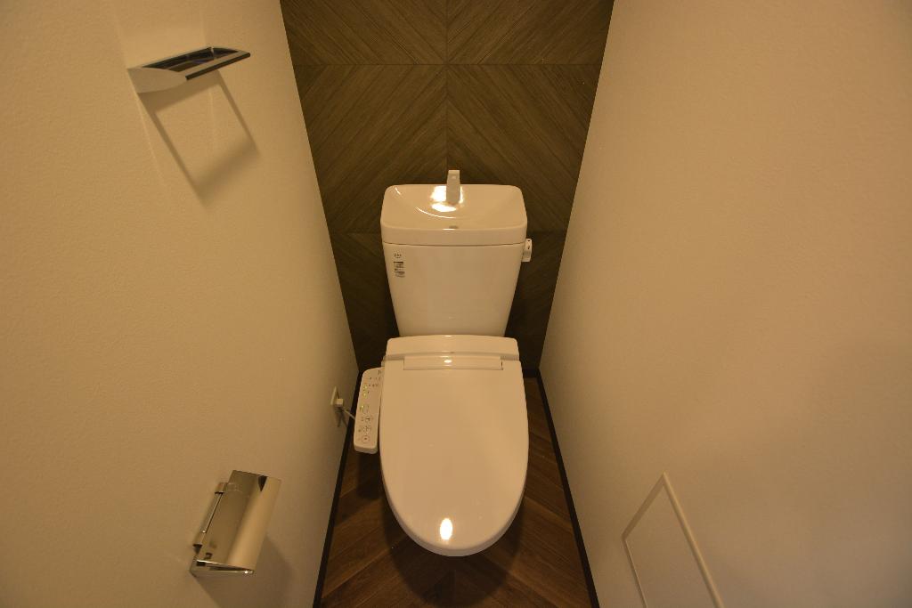 トイレ　シャワー付トイレ