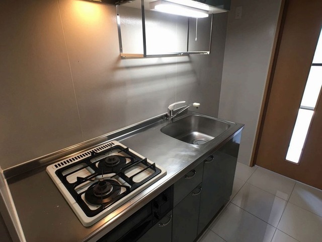 キッチン　２口ガスコンロ・グリル付きキッチン