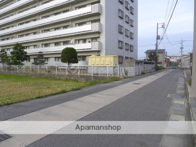 その他　前面道路（その他）まで0m