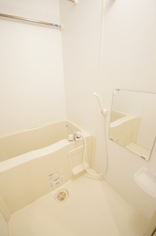 バス・シャワールーム　人気条件の「バス・トイレ別」です。