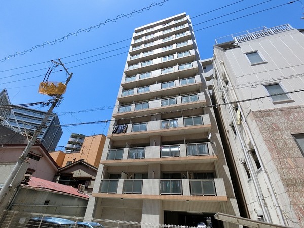 建物外観　２００９年２月築です