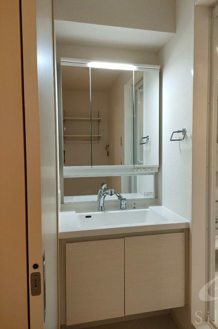 洗面設備　同仕様