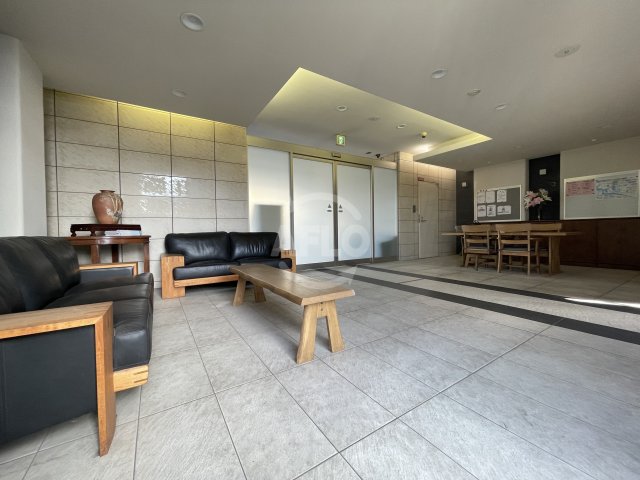 ロビー　リアライズ住之江公園　ロビー