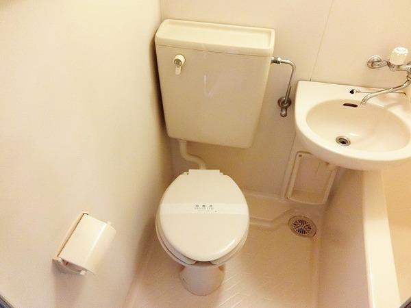 トイレ　キレイです！