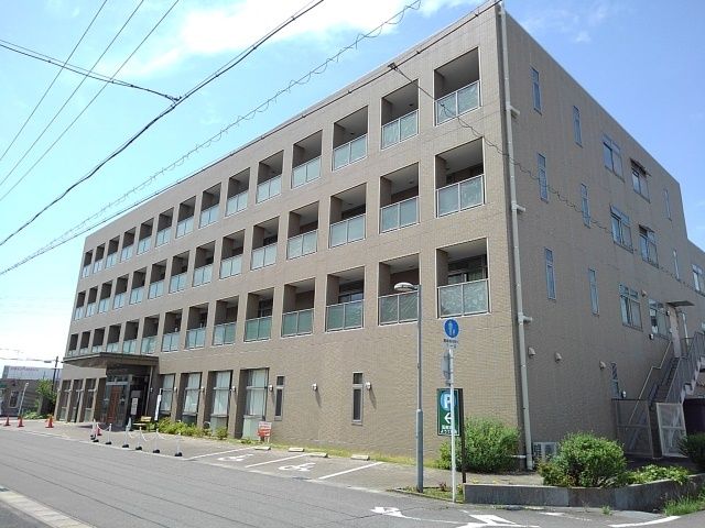 病院　ようていファミリークリニック（病院）まで900m