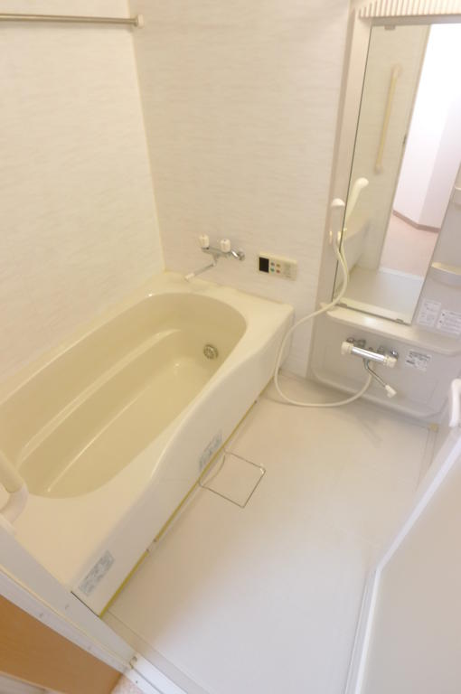 バス・シャワールーム　（写真は同物件イメージです。）