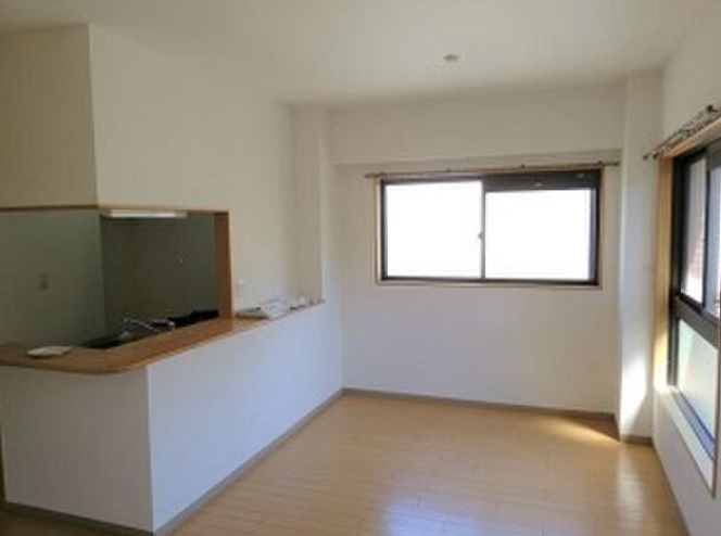 居室・リビング　（写真は同物件イメージです。）