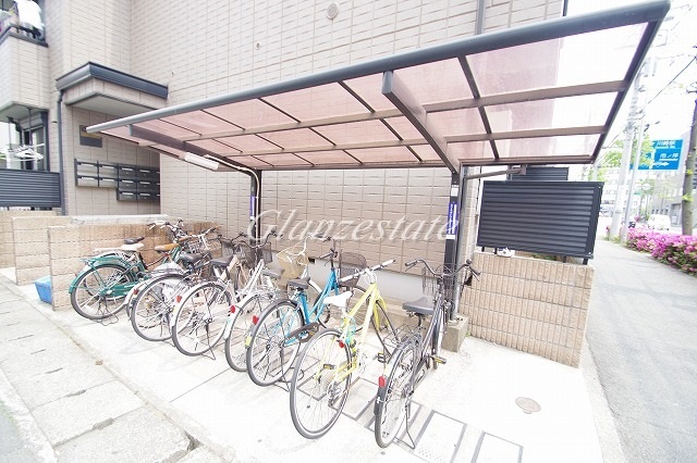 その他共有部分　駐輪場ございます