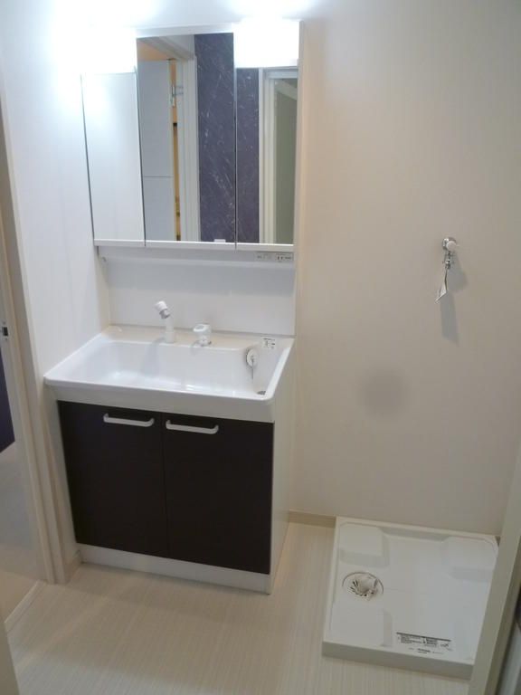 洗面設備　忙しい朝には欠かせない洗面所です