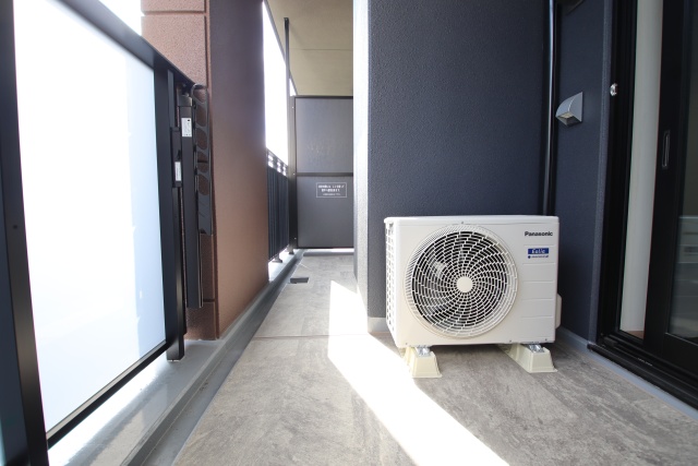 バルコニー　※別室の参考写真の為、現況優先です。