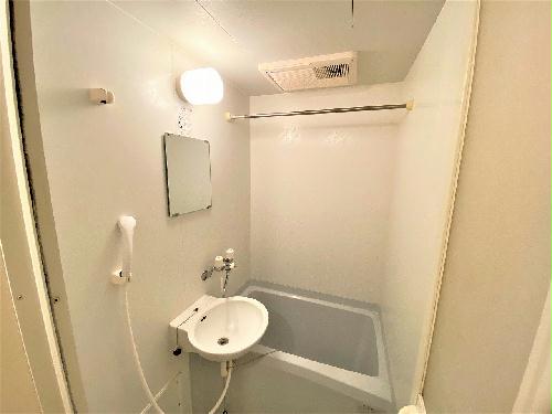 バス・シャワールーム　設備・使用は号室により異なる為、現況を優先致します。