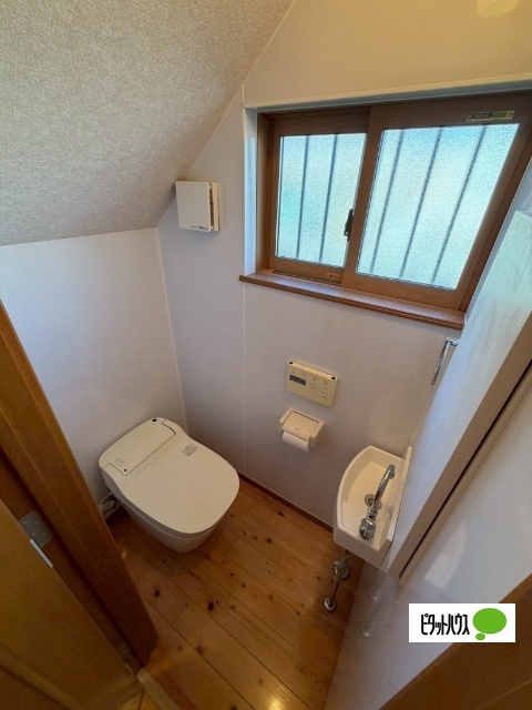 トイレ　■１階