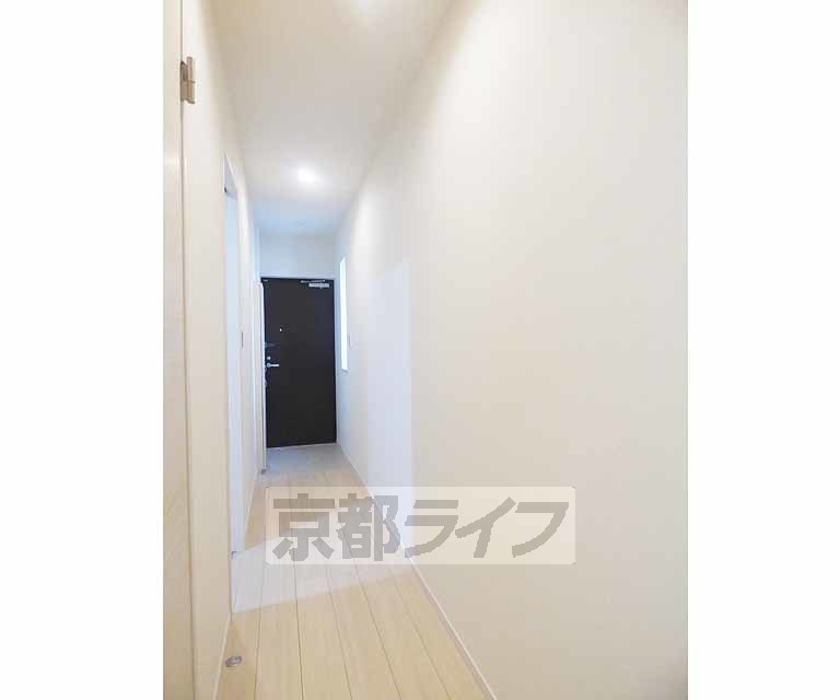 その他部屋・スペース　きれいな廊下。