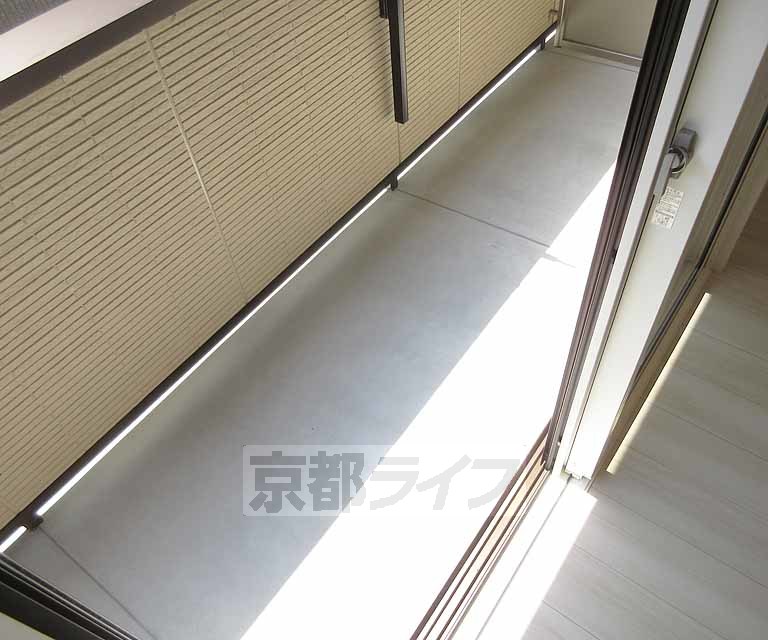 バルコニー　日当りのいいバルコニーです・