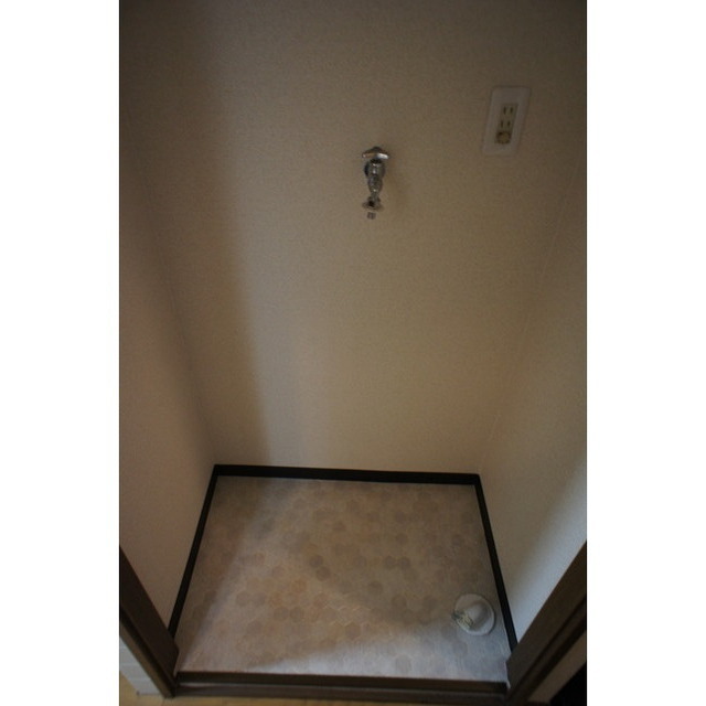 洗面設備　室内洗濯機置き場