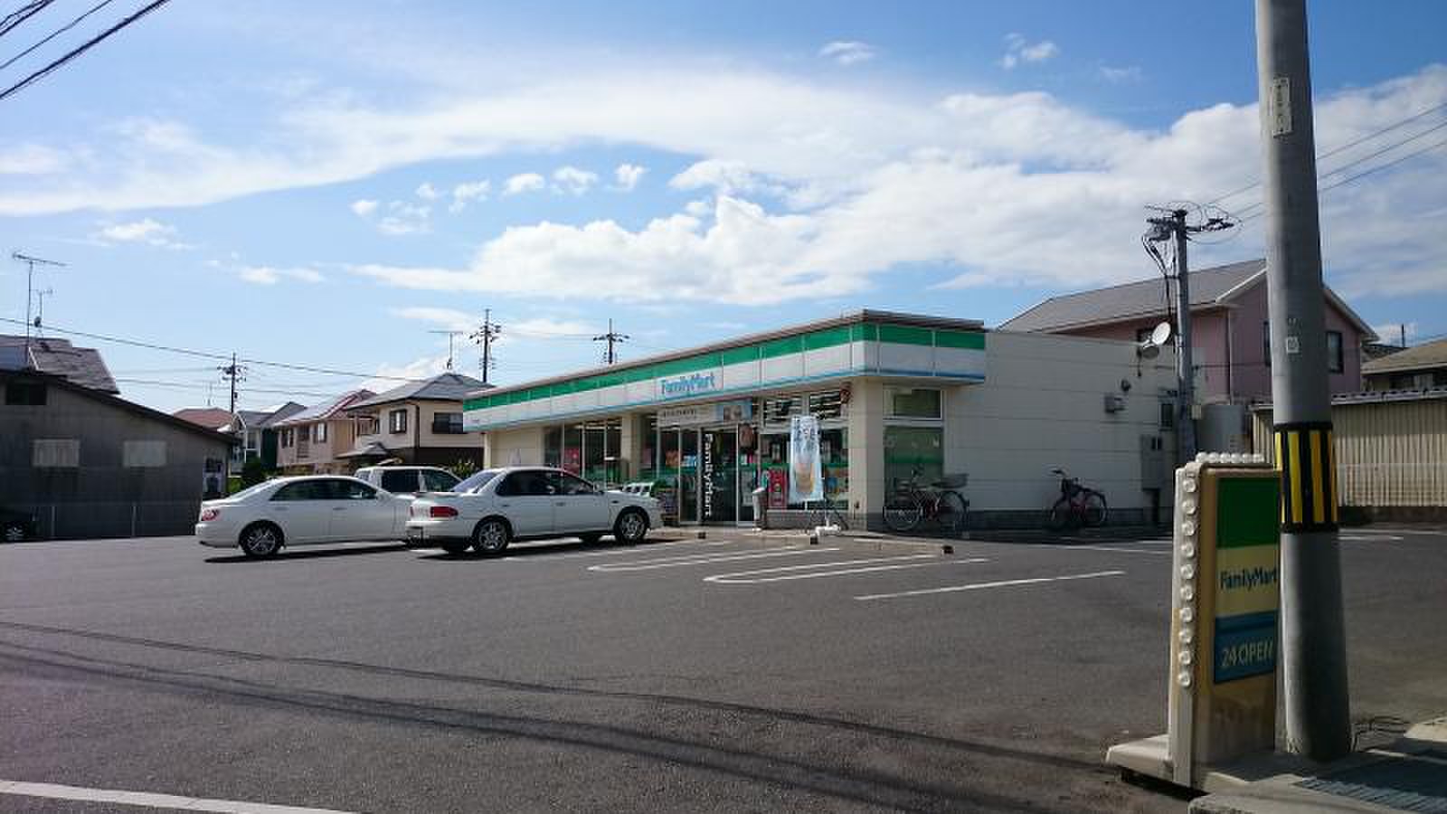 コンビニ　ファミリーマート岡山兼基店（コンビニ）まで516m