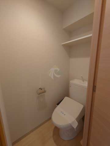 トイレ　グランシャルム広尾