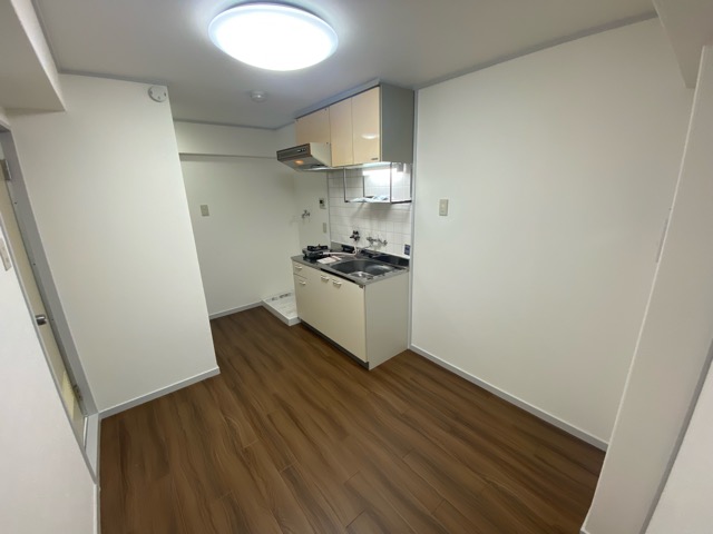 居室・リビング　エアコン付きで初期費用を抑えられます♪