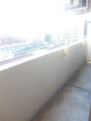バルコニー　ベランダ