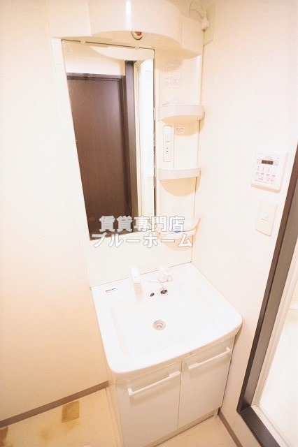 洗面設備　独立洗面台です！