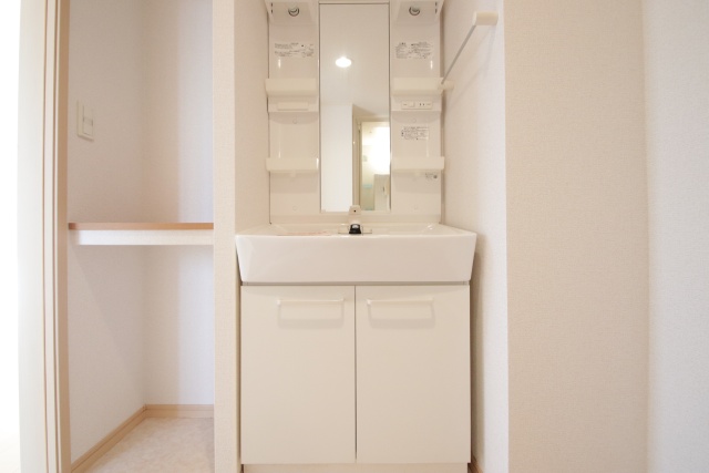 洗面設備　※別室の参考写真の為、現況優先です。