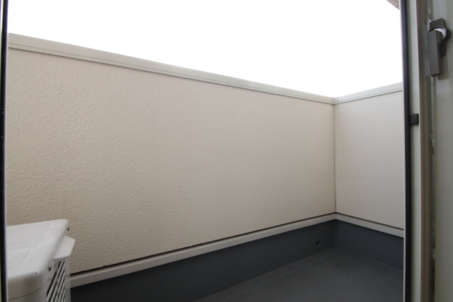 バルコニー　※別室の参考写真の為、現況優先です。