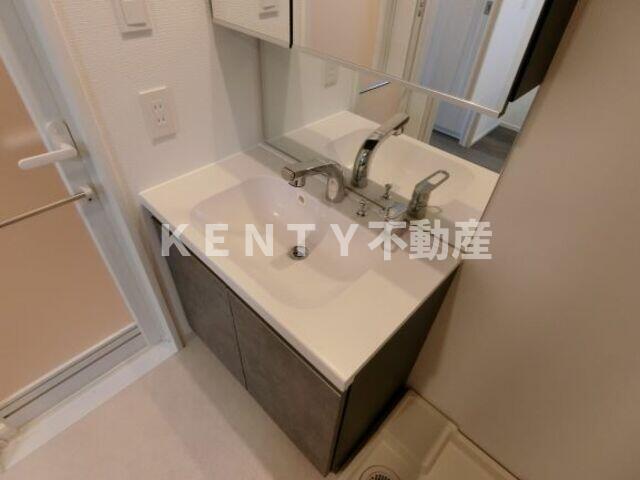 洗面設備　忙しい朝には欠かせない洗面所です