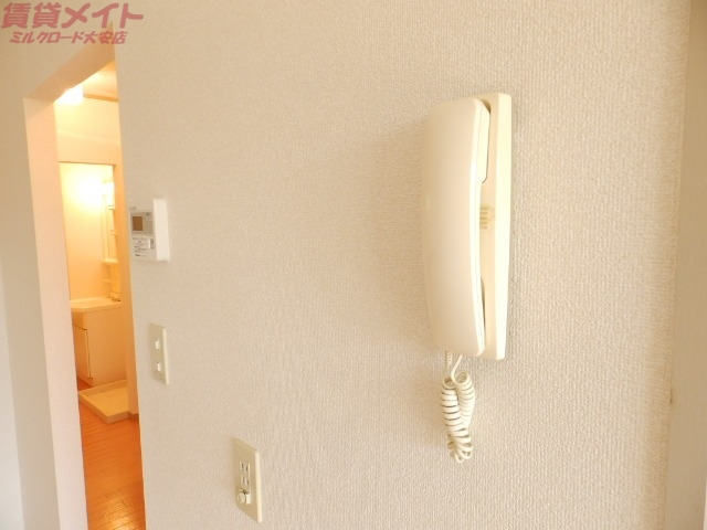セキュリティ　同物件別室画像